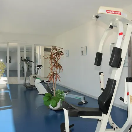 C15 Apartment *